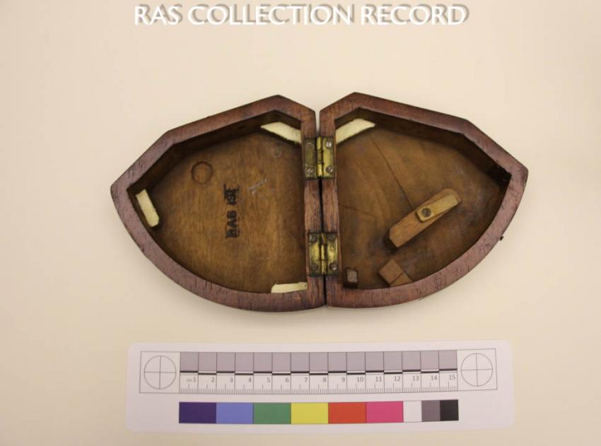 Pocket sextant open mahogany case