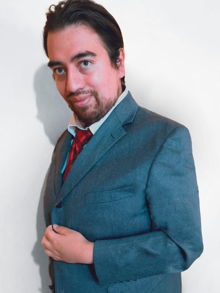 Jesús Carrillo-Santamaría.