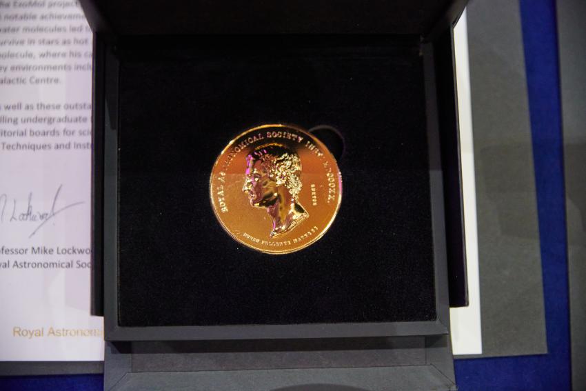 The RAS Gold Medal.